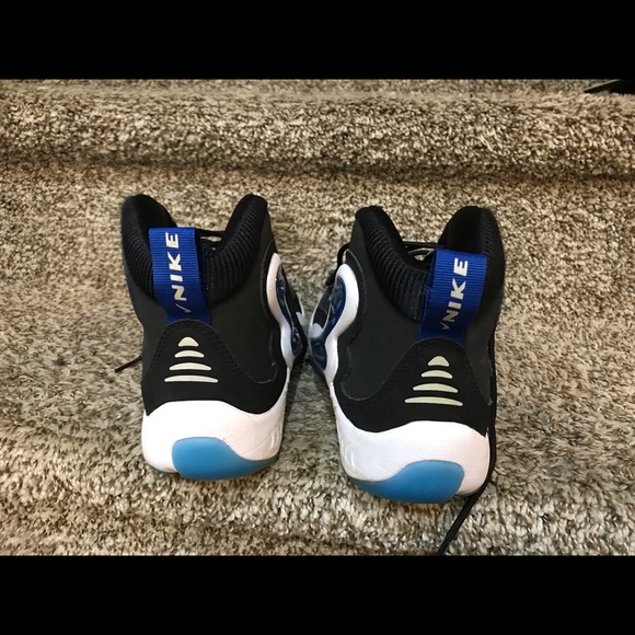 Nike Class of 97 Zoom Hawk Flight sneakers. - Picture 4 of 6